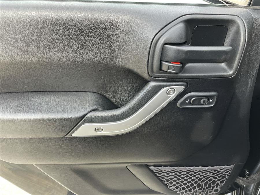 Used Jeep Wrangler Unlimited 4WD 4dr Rubicon 2015 | Josh's All Under Ten LLC. Elida, Ohio Used Jeep Wrangler Unlimited 4WD 4dr Rubicon 2015 | Josh's All Under Ten LLC. Elida, Ohio