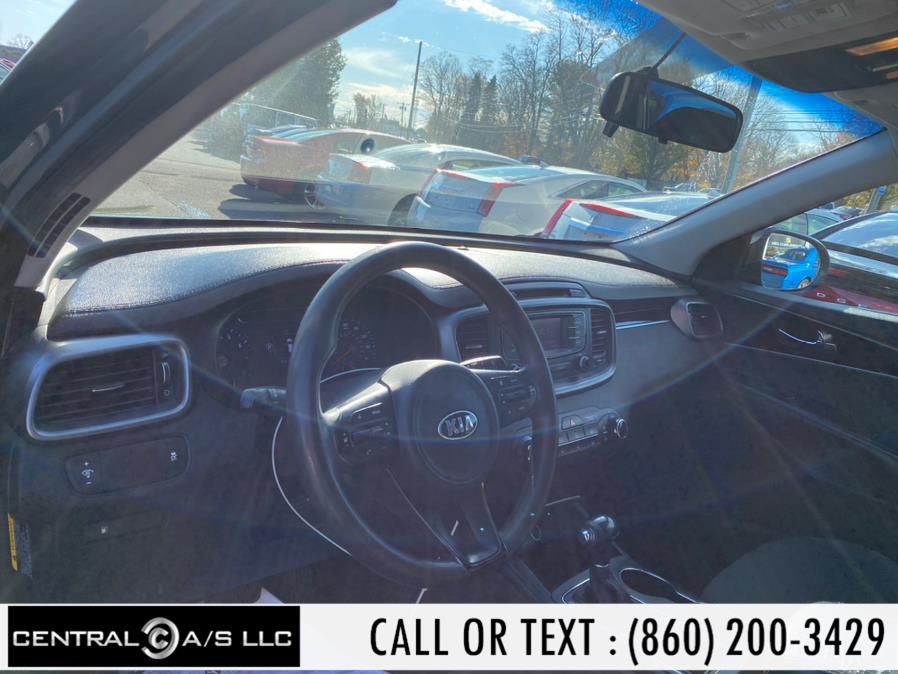 Used Kia Sorento AWD 4dr 3.3L LX 2016 | Central A/S LLC. East Windsor, Connecticut Used Kia Sorento AWD 4dr 3.3L LX 2016 | Central A/S LLC. East Windsor, Connecticut