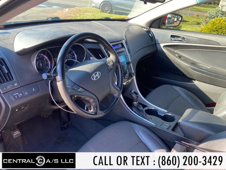 2013 Hyundai Sonata 4dr Sdn 2.4L Auto SE, available for sale in East Windsor, Connecticut | Central A/S LLC. East Windsor, Connecticut 2013 Hyundai Sonata 4dr Sdn 2.4L Auto SE, available for sale in East Windsor, Connecticut | Central A/S LLC. East Windsor, Connecticut
