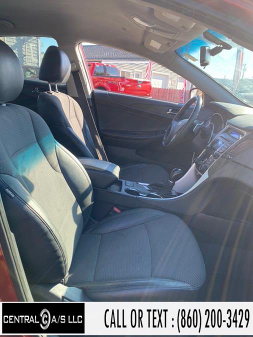 2013 Hyundai Sonata 4dr Sdn 2.4L Auto SE, available for sale in East Windsor, Connecticut | Central A/S LLC. East Windsor, Connecticut 2013 Hyundai Sonata 4dr Sdn 2.4L Auto SE, available for sale in East Windsor, Connecticut | Central A/S LLC. East Windsor, Connecticut