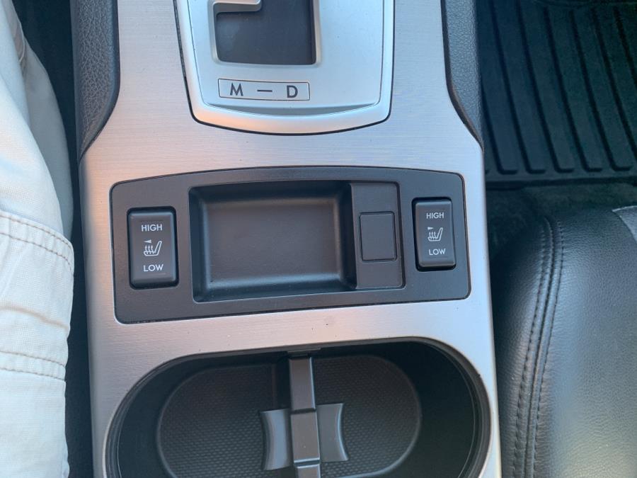 Used Subaru Outback 4dr Wgn H4 Auto 2.5i Limited 2014 | Saybrook Auto Barn. Old Saybrook, Connecticut Used Subaru Outback 4dr Wgn H4 Auto 2.5i Limited 2014 | Saybrook Auto Barn. Old Saybrook, Connecticut