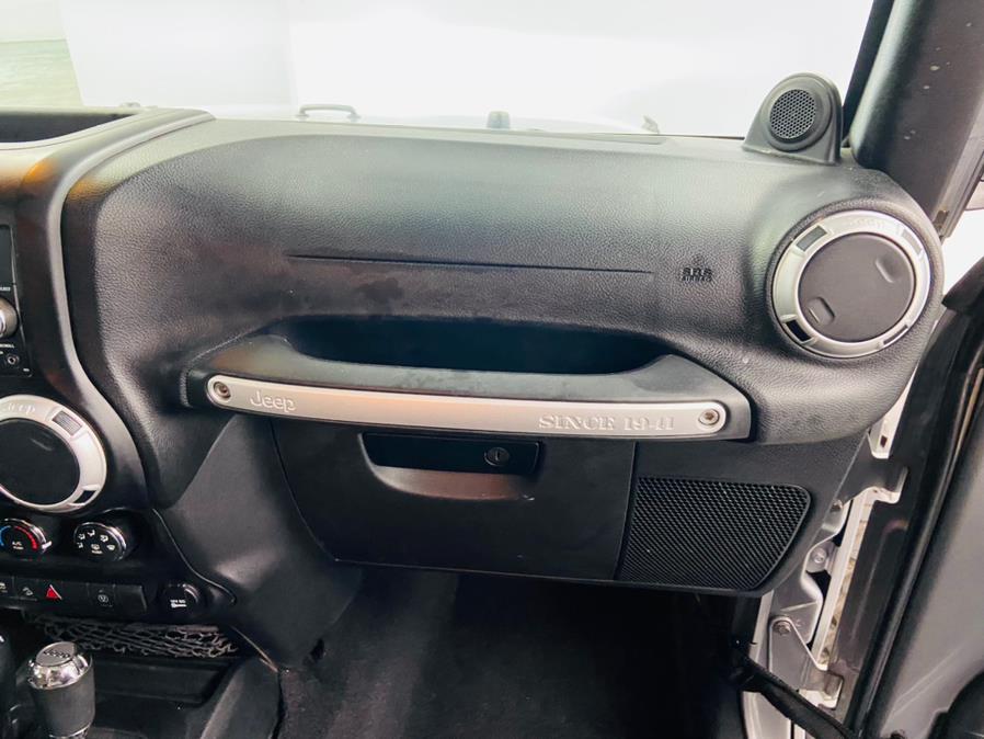 2014 Jeep Wrangler Unlimited 4WD 4dr Rubicon, available for sale in Linden, New Jersey | East Coast Auto Group. Linden, New Jersey 2014 Jeep Wrangler Unlimited 4WD 4dr Rubicon, available for sale in Linden, New Jersey | East Coast Auto Group. Linden, New Jersey