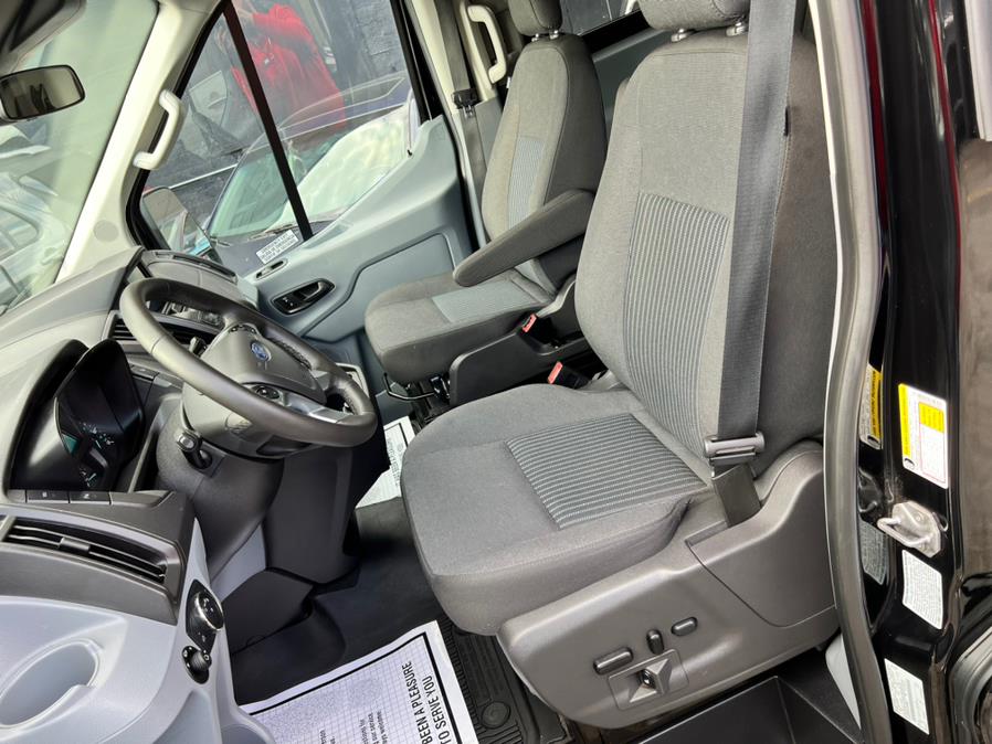 Used Ford Transit Passenger Wagon T-350 148" EL High Roof XLT Sliding RH Dr DRW 2019 | Easy Credit of Jersey. South Hackensack, New Jersey