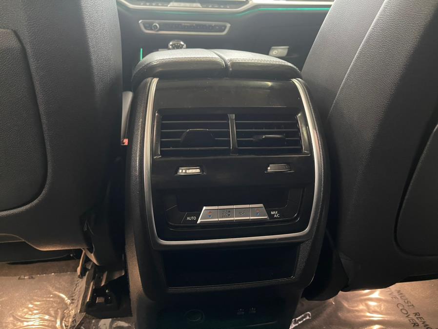 2020 BMW X7 xDrive40i Sports Activity Vehicle, available for sale in Inwood, New York | 5 Towns Drive. Inwood, New York 2020 BMW X7 xDrive40i Sports Activity Vehicle, available for sale in Inwood, New York | 5 Towns Drive. Inwood, New York