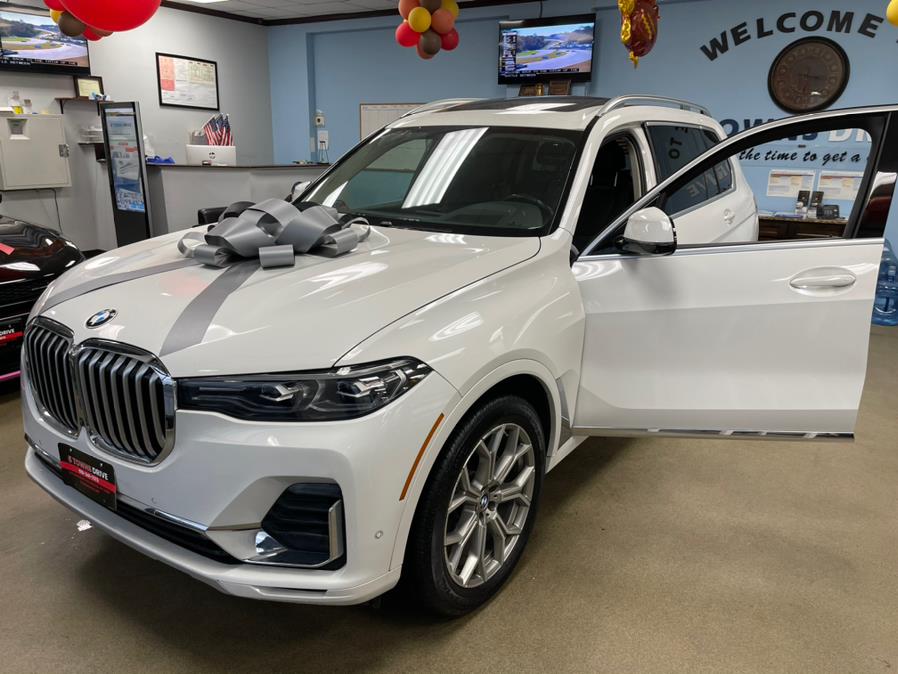 2020 BMW X7 xDrive40i Sports Activity Vehicle, available for sale in Inwood, New York | 5 Towns Drive. Inwood, New York 2020 BMW X7 xDrive40i Sports Activity Vehicle, available for sale in Inwood, New York | 5 Towns Drive. Inwood, New York