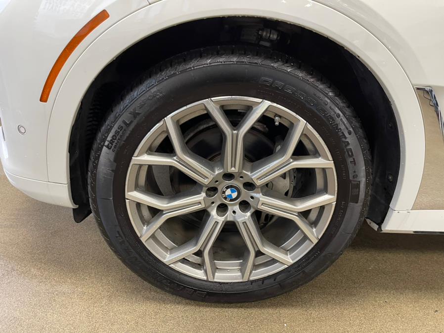 2020 BMW X7 xDrive40i Sports Activity Vehicle, available for sale in Inwood, New York | 5 Towns Drive. Inwood, New York 2020 BMW X7 xDrive40i Sports Activity Vehicle, available for sale in Inwood, New York | 5 Towns Drive. Inwood, New York