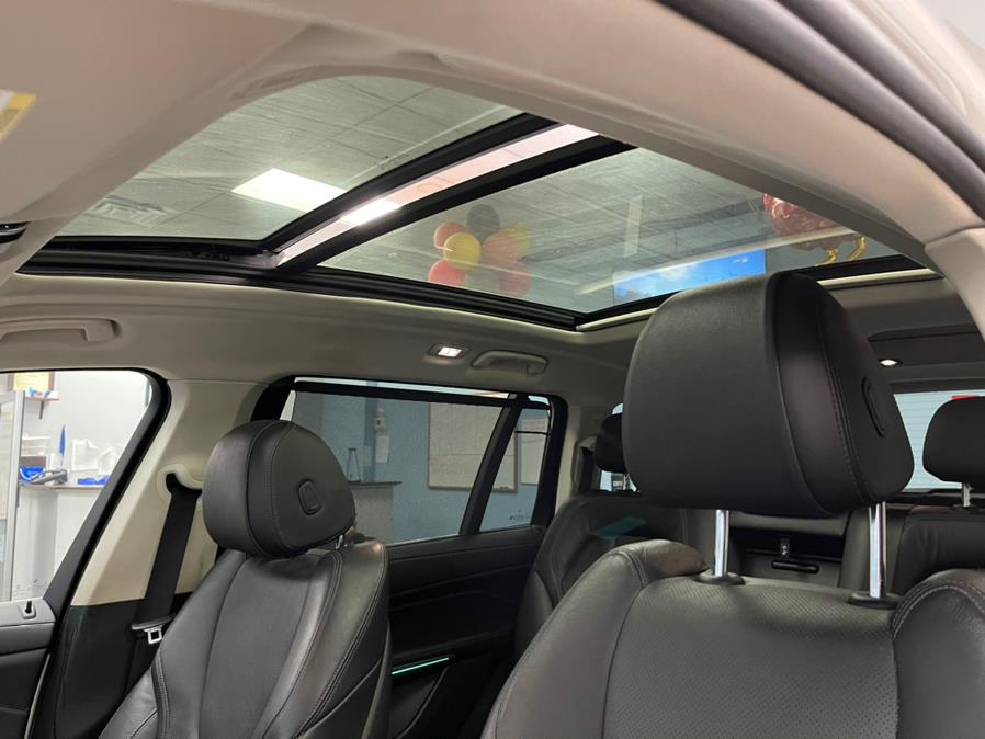 2020 BMW X7 xDrive40i Sports Activity Vehicle, available for sale in Inwood, New York | 5 Towns Drive. Inwood, New York 2020 BMW X7 xDrive40i Sports Activity Vehicle, available for sale in Inwood, New York | 5 Towns Drive. Inwood, New York