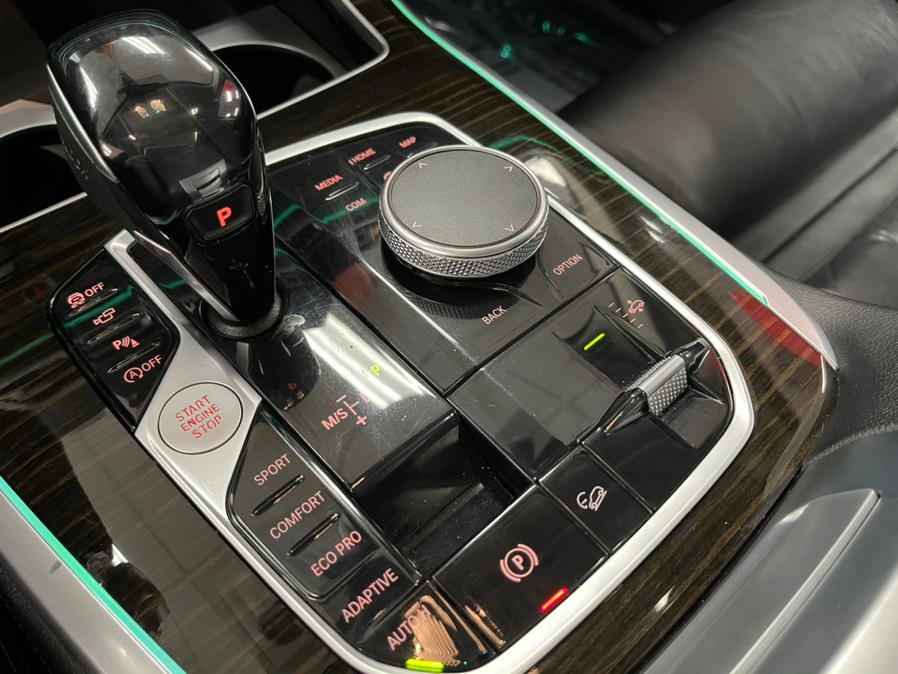 2020 BMW X7 xDrive40i Sports Activity Vehicle, available for sale in Inwood, New York | 5 Towns Drive. Inwood, New York 2020 BMW X7 xDrive40i Sports Activity Vehicle, available for sale in Inwood, New York | 5 Towns Drive. Inwood, New York