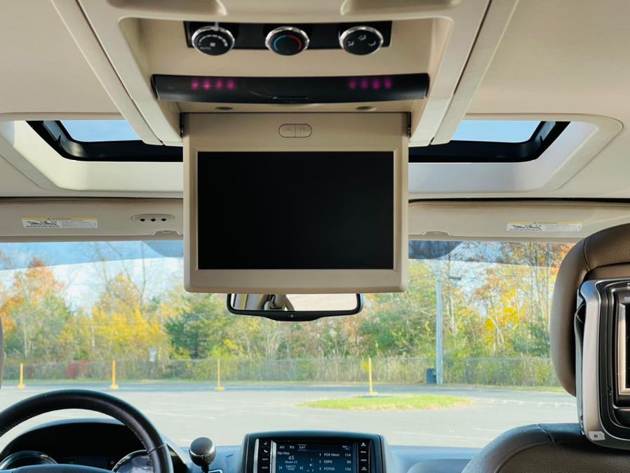 Used Chrysler Town & Country 4dr Wgn Touring-L 2014 | Supreme Automotive. New Britain, Connecticut Used Chrysler Town & Country 4dr Wgn Touring-L 2014 | Supreme Automotive. New Britain, Connecticut