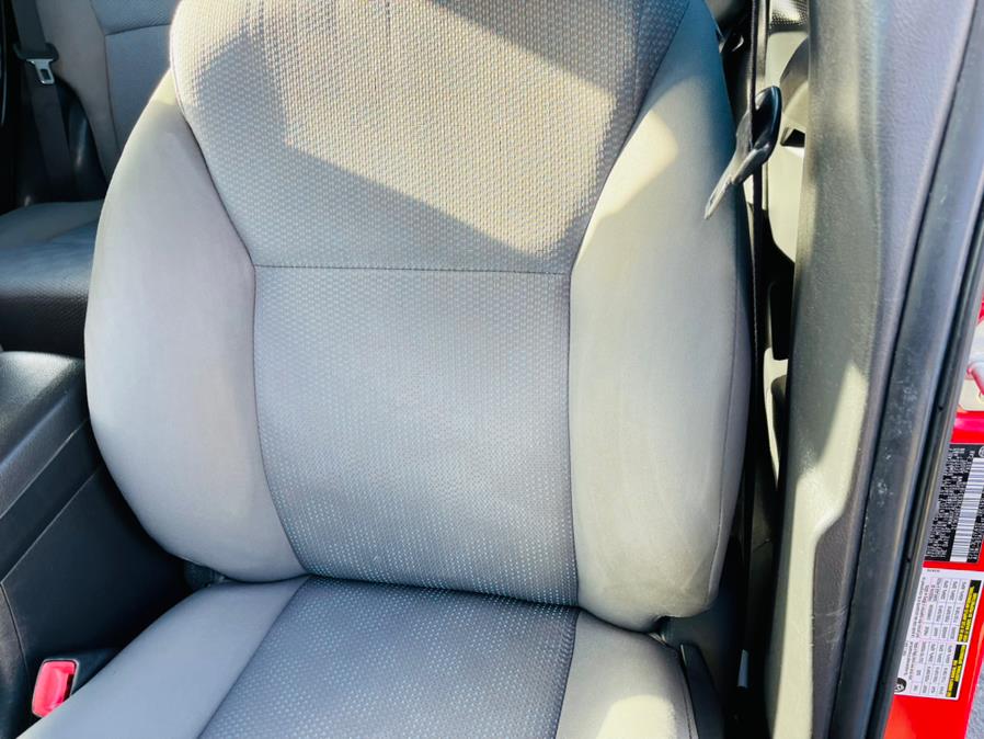 2009 Toyota Matrix 5dr Wgn Auto FWD, available for sale in New Britain, Connecticut | Supreme Automotive. New Britain, Connecticut 2009 Toyota Matrix 5dr Wgn Auto FWD, available for sale in New Britain, Connecticut | Supreme Automotive. New Britain, Connecticut