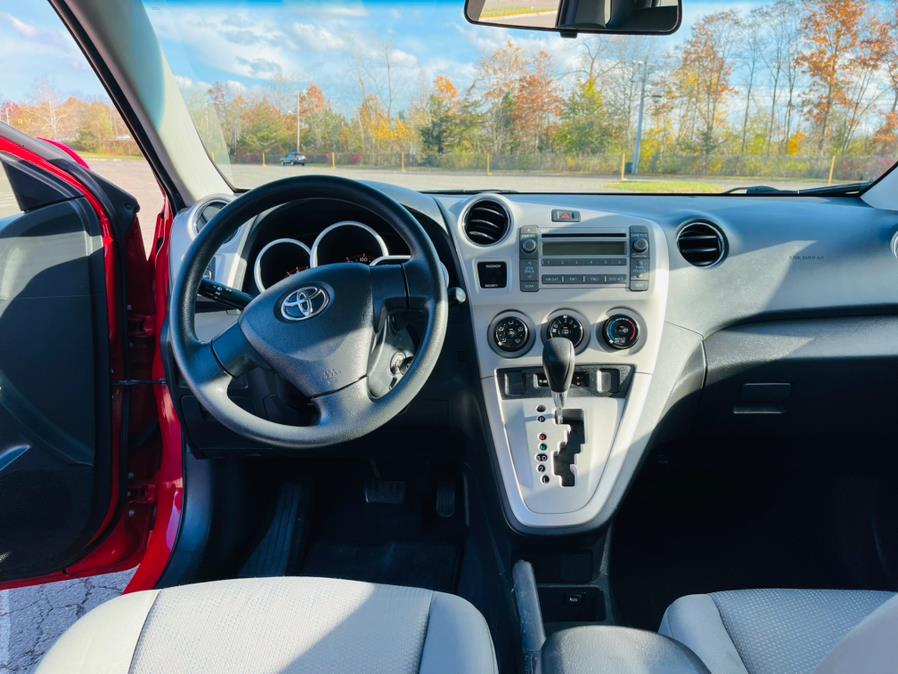 2009 Toyota Matrix 5dr Wgn Auto FWD, available for sale in New Britain, Connecticut | Supreme Automotive. New Britain, Connecticut 2009 Toyota Matrix 5dr Wgn Auto FWD, available for sale in New Britain, Connecticut | Supreme Automotive. New Britain, Connecticut