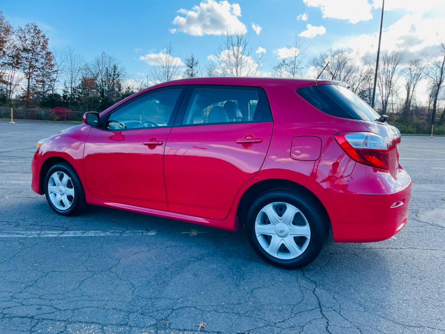2009 Toyota Matrix 5dr Wgn Auto FWD, available for sale in New Britain, Connecticut | Supreme Automotive. New Britain, Connecticut 2009 Toyota Matrix 5dr Wgn Auto FWD, available for sale in New Britain, Connecticut | Supreme Automotive. New Britain, Connecticut