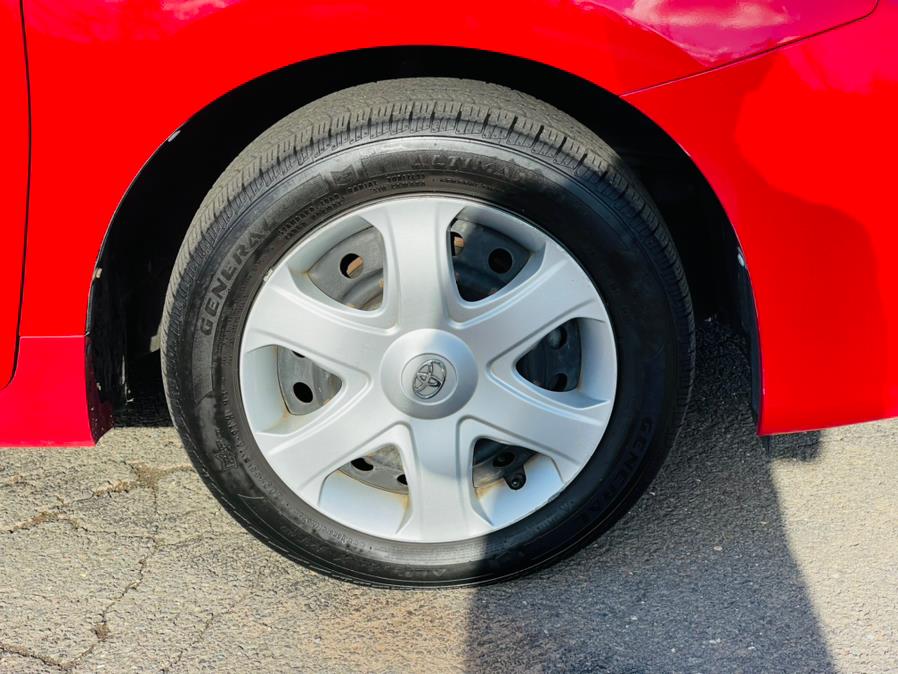 2009 Toyota Matrix 5dr Wgn Auto FWD, available for sale in New Britain, Connecticut | Supreme Automotive. New Britain, Connecticut 2009 Toyota Matrix 5dr Wgn Auto FWD, available for sale in New Britain, Connecticut | Supreme Automotive. New Britain, Connecticut