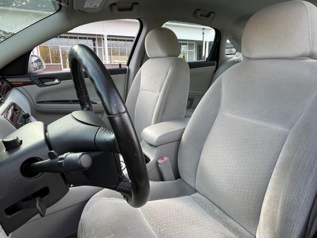 Used Chevrolet Impala LT 2006 | Blasius Federal Road. Brookfield, Connecticut Used Chevrolet Impala LT 2006 | Blasius Federal Road. Brookfield, Connecticut