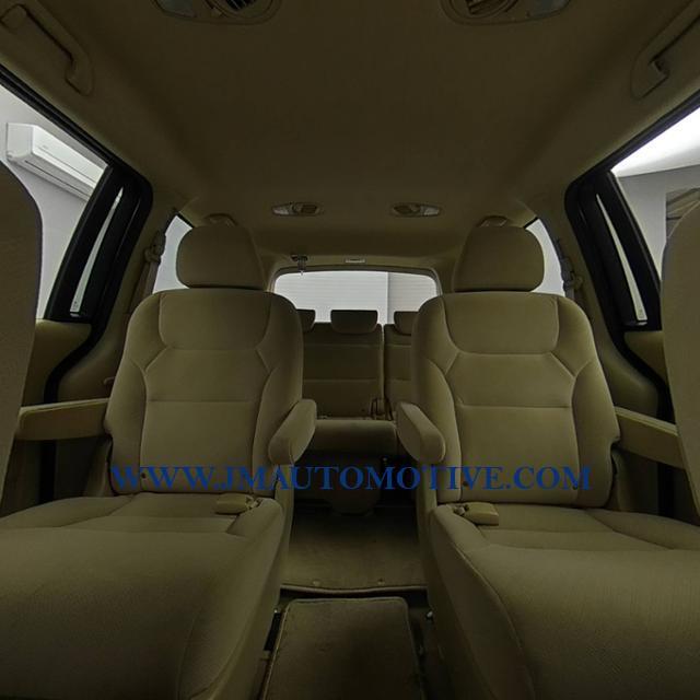 2010 Honda Odyssey 5dr LX, available for sale in Naugatuck, Connecticut | J&M Automotive Sls&Svc LLC. Naugatuck, Connecticut 2010 Honda Odyssey 5dr LX, available for sale in Naugatuck, Connecticut | J&M Automotive Sls&Svc LLC. Naugatuck, Connecticut