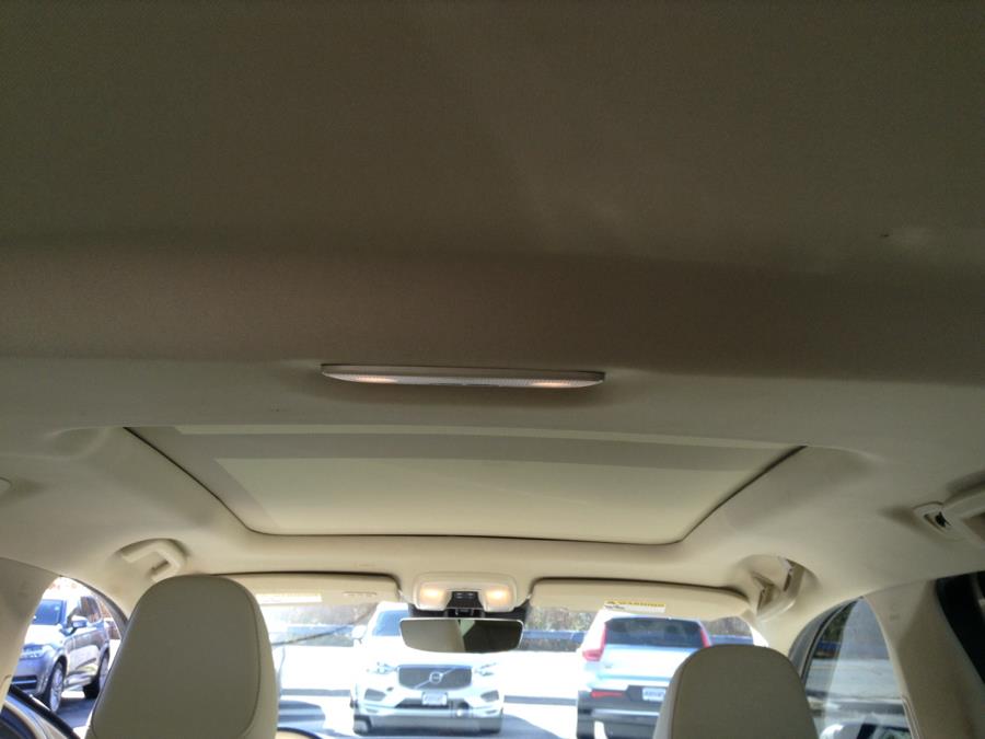 Used Volvo XC60 FWD 4dr T6 Drive-E Platinum 2016 | Eurocars Plus. Groton, Connecticut Used Volvo XC60 FWD 4dr T6 Drive-E Platinum 2016 | Eurocars Plus. Groton, Connecticut