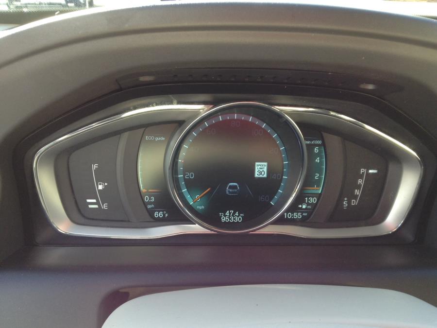 Used Volvo XC60 FWD 4dr T6 Drive-E Platinum 2016 | Eurocars Plus. Groton, Connecticut Used Volvo XC60 FWD 4dr T6 Drive-E Platinum 2016 | Eurocars Plus. Groton, Connecticut