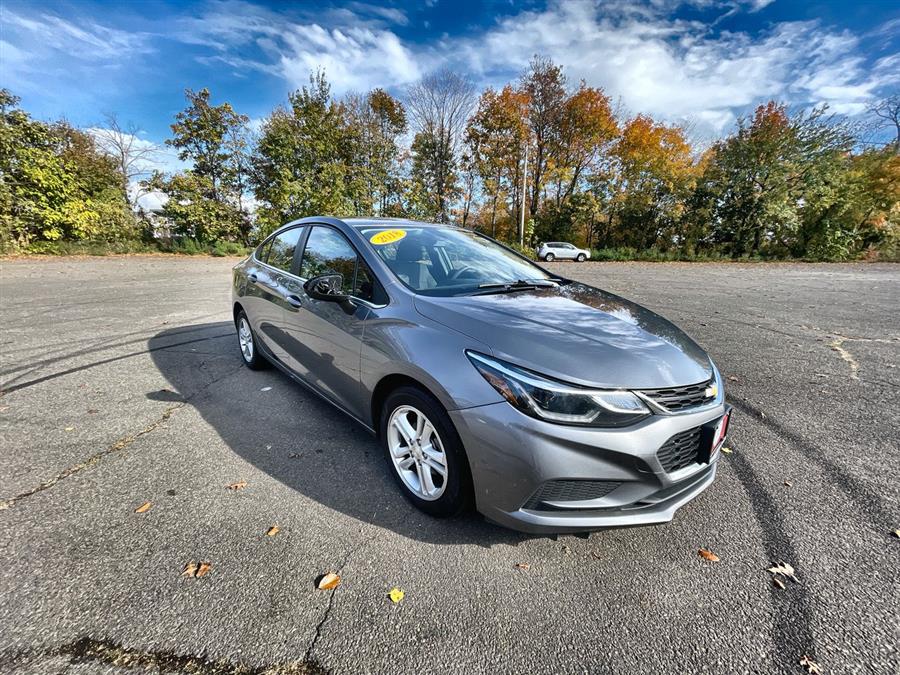 Used Chevrolet Cruze 4dr Sdn 1.4L LT w/1SD 2018 | Wiz Leasing Inc. Stratford, Connecticut Used Chevrolet Cruze 4dr Sdn 1.4L LT w/1SD 2018 | Wiz Leasing Inc. Stratford, Connecticut