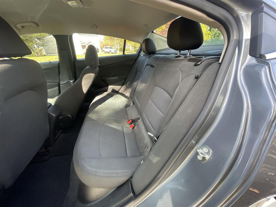 Used Chevrolet Cruze 4dr Sdn 1.4L LT w/1SD 2018 | Wiz Leasing Inc. Stratford, Connecticut Used Chevrolet Cruze 4dr Sdn 1.4L LT w/1SD 2018 | Wiz Leasing Inc. Stratford, Connecticut