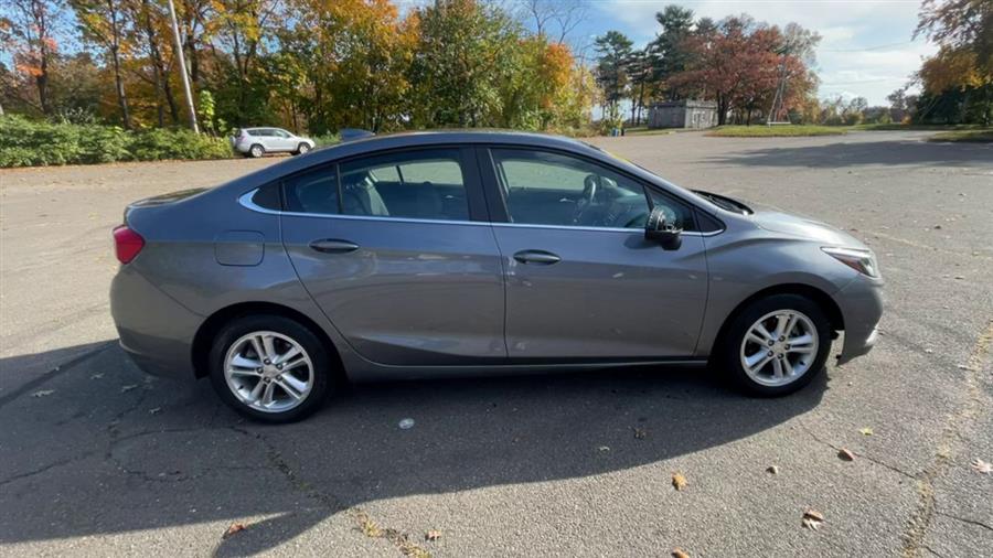 Used Chevrolet Cruze 4dr Sdn 1.4L LT w/1SD 2018 | Wiz Leasing Inc. Stratford, Connecticut Used Chevrolet Cruze 4dr Sdn 1.4L LT w/1SD 2018 | Wiz Leasing Inc. Stratford, Connecticut