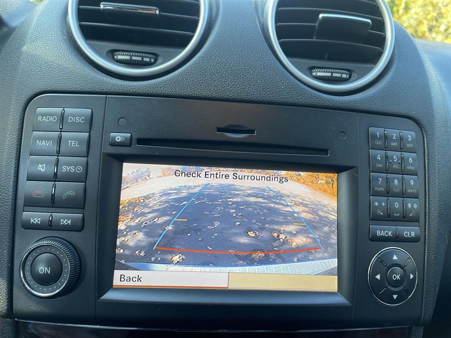 Used Mercedes-Benz M-Class 4MATIC 4dr ML350 2011 | Wiz Leasing Inc. Stratford, Connecticut Used Mercedes-Benz M-Class 4MATIC 4dr ML350 2011 | Wiz Leasing Inc. Stratford, Connecticut