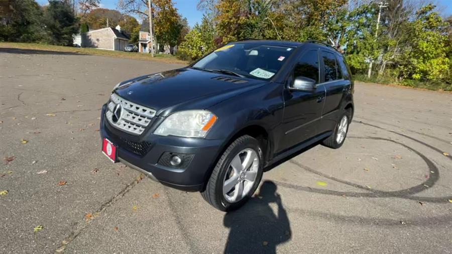 Used Mercedes-Benz M-Class 4MATIC 4dr ML350 2011 | Wiz Leasing Inc. Stratford, Connecticut Used Mercedes-Benz M-Class 4MATIC 4dr ML350 2011 | Wiz Leasing Inc. Stratford, Connecticut