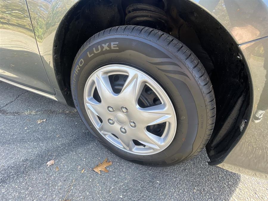2012 Toyota Camry 4dr Sdn I4 Auto LE (Natl), available for sale in Stratford, Connecticut | Wiz Leasing Inc. Stratford, Connecticut 2012 Toyota Camry 4dr Sdn I4 Auto LE (Natl), available for sale in Stratford, Connecticut | Wiz Leasing Inc. Stratford, Connecticut
