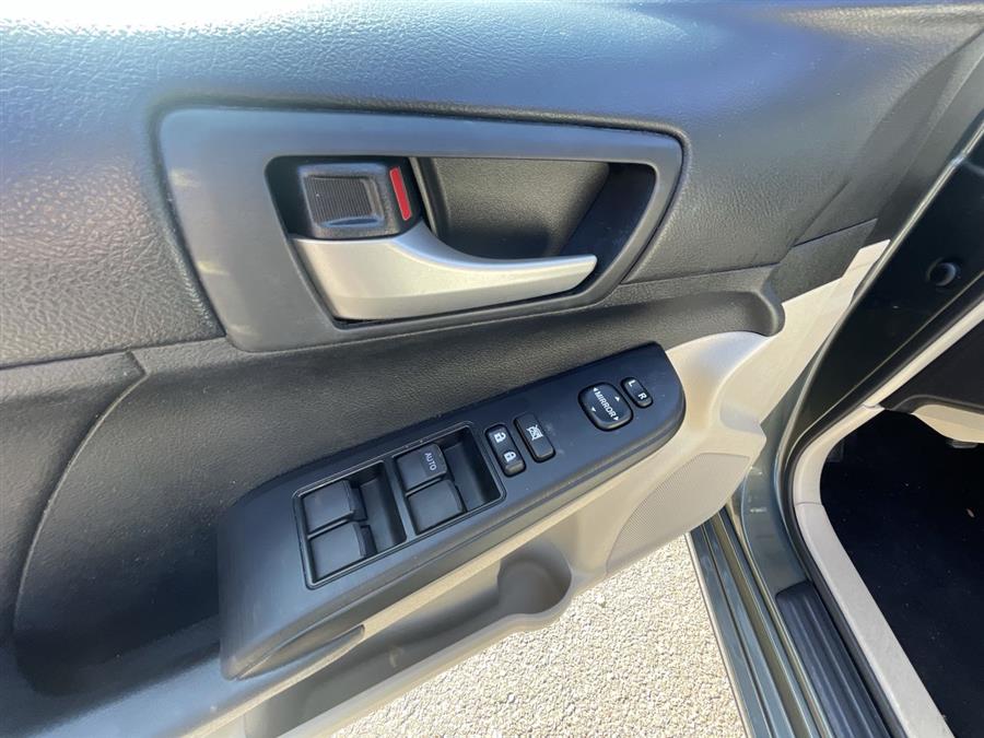 2012 Toyota Camry 4dr Sdn I4 Auto LE (Natl), available for sale in Stratford, Connecticut | Wiz Leasing Inc. Stratford, Connecticut 2012 Toyota Camry 4dr Sdn I4 Auto LE (Natl), available for sale in Stratford, Connecticut | Wiz Leasing Inc. Stratford, Connecticut