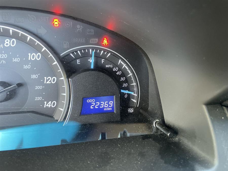 2012 Toyota Camry 4dr Sdn I4 Auto LE (Natl), available for sale in Stratford, Connecticut | Wiz Leasing Inc. Stratford, Connecticut 2012 Toyota Camry 4dr Sdn I4 Auto LE (Natl), available for sale in Stratford, Connecticut | Wiz Leasing Inc. Stratford, Connecticut