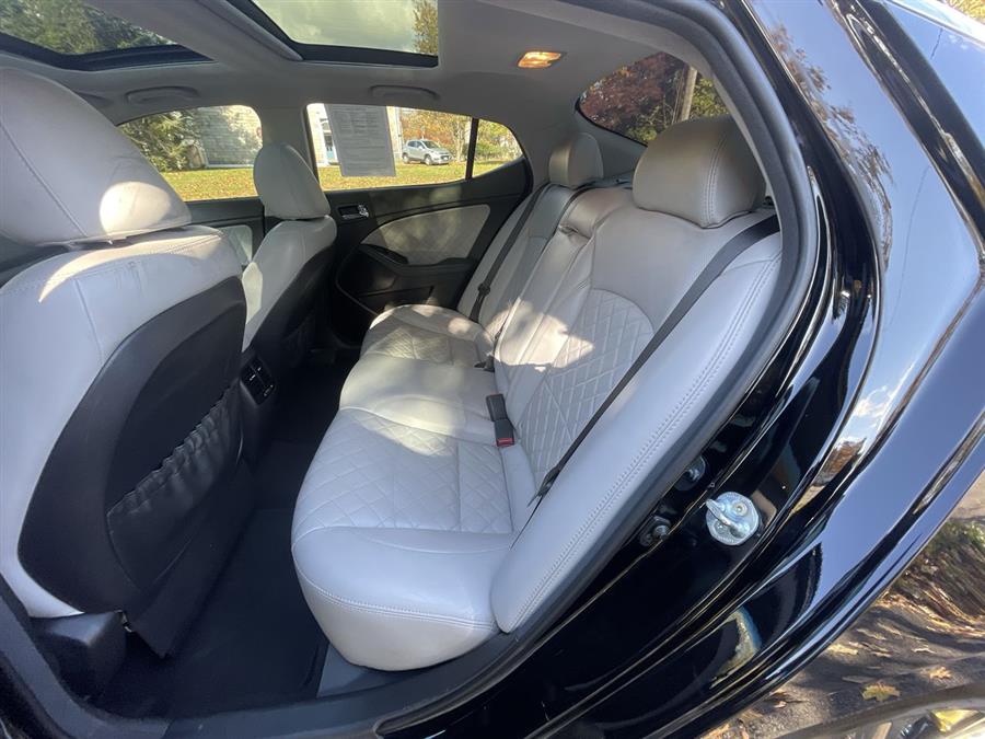 Used Kia Optima 4dr Sdn SX Turbo 2014 | Wiz Leasing Inc. Stratford, Connecticut Used Kia Optima 4dr Sdn SX Turbo 2014 | Wiz Leasing Inc. Stratford, Connecticut