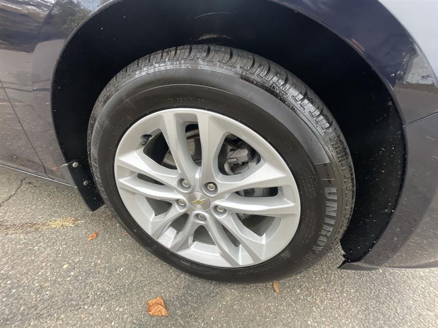 Used Chevrolet Malibu 4dr Sdn LT w/1LT 2017 | Wiz Leasing Inc. Stratford, Connecticut Used Chevrolet Malibu 4dr Sdn LT w/1LT 2017 | Wiz Leasing Inc. Stratford, Connecticut