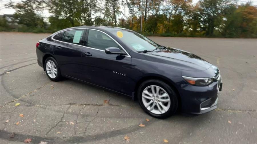 Used Chevrolet Malibu 4dr Sdn LT w/1LT 2017 | Wiz Leasing Inc. Stratford, Connecticut Used Chevrolet Malibu 4dr Sdn LT w/1LT 2017 | Wiz Leasing Inc. Stratford, Connecticut