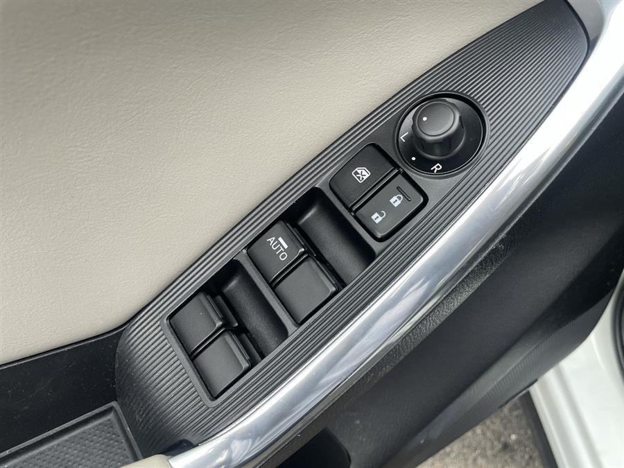 2015 Mazda CX-5 AWD 4dr Auto Grand Touring, available for sale in Stratford, Connecticut | Wiz Leasing Inc. Stratford, Connecticut 2015 Mazda CX-5 AWD 4dr Auto Grand Touring, available for sale in Stratford, Connecticut | Wiz Leasing Inc. Stratford, Connecticut
