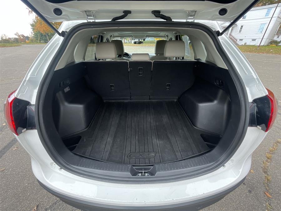 2015 Mazda CX-5 AWD 4dr Auto Grand Touring, available for sale in Stratford, Connecticut | Wiz Leasing Inc. Stratford, Connecticut 2015 Mazda CX-5 AWD 4dr Auto Grand Touring, available for sale in Stratford, Connecticut | Wiz Leasing Inc. Stratford, Connecticut