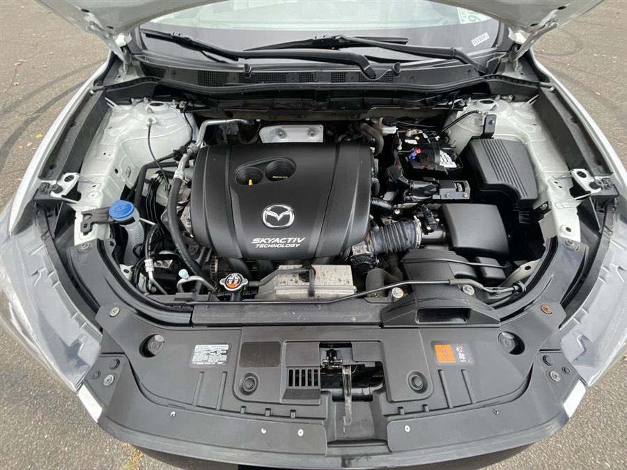 2015 Mazda CX-5 AWD 4dr Auto Grand Touring, available for sale in Stratford, Connecticut | Wiz Leasing Inc. Stratford, Connecticut 2015 Mazda CX-5 AWD 4dr Auto Grand Touring, available for sale in Stratford, Connecticut | Wiz Leasing Inc. Stratford, Connecticut