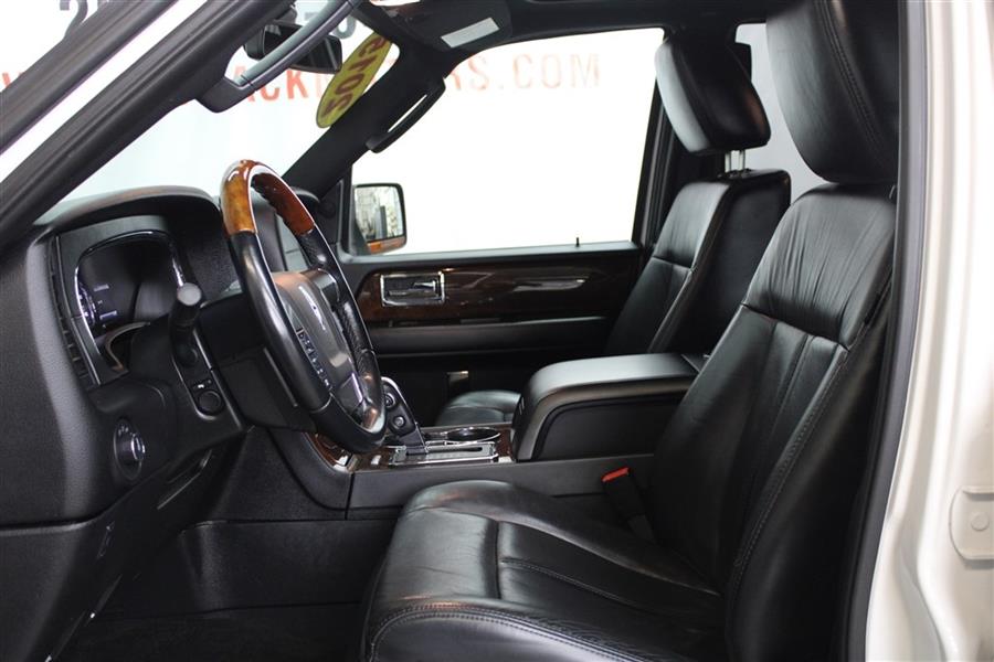 Used Lincoln Navigator 2015 | Fast Track Motors. Paterson, New Jersey Used Lincoln Navigator 2015 | Fast Track Motors. Paterson, New Jersey