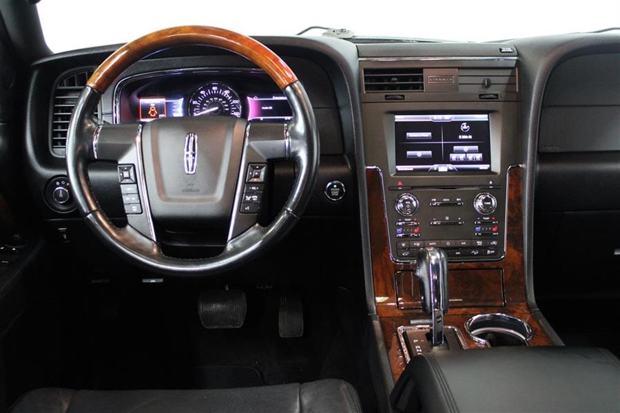 Used Lincoln Navigator 2015 | Fast Track Motors. Paterson, New Jersey Used Lincoln Navigator 2015 | Fast Track Motors. Paterson, New Jersey