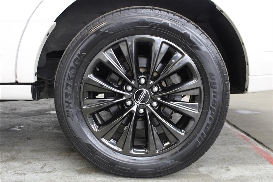 Used Lincoln Navigator 2015 | Fast Track Motors. Paterson, New Jersey Used Lincoln Navigator 2015 | Fast Track Motors. Paterson, New Jersey
