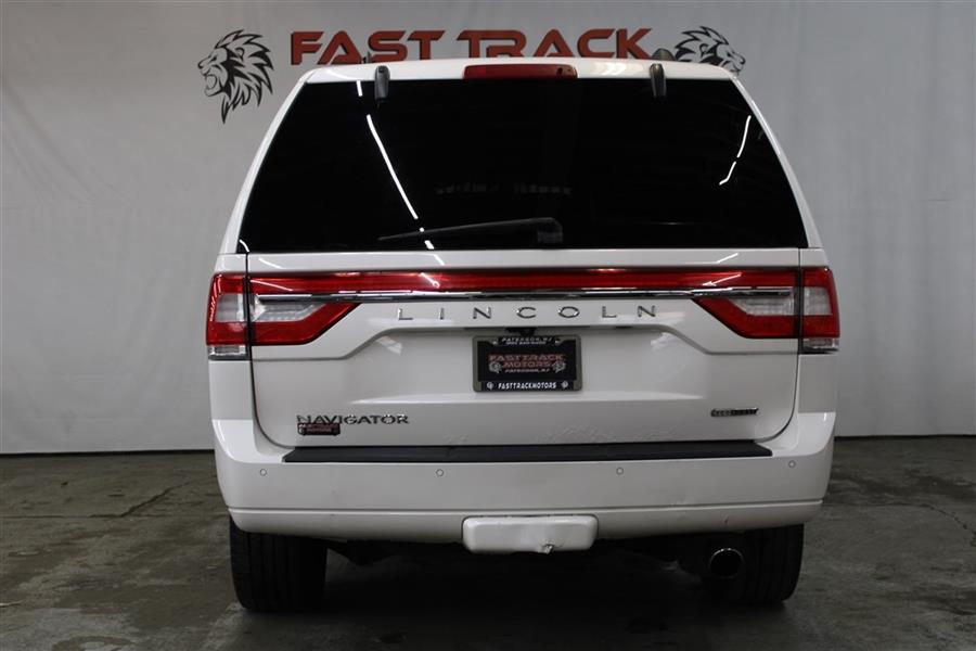 Used Lincoln Navigator 2015 | Fast Track Motors. Paterson, New Jersey Used Lincoln Navigator 2015 | Fast Track Motors. Paterson, New Jersey