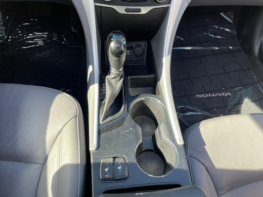 Used Hyundai Sonata Hybrid Limited 2015 | Green Light Auto Wholesale. Daly City, California Used Hyundai Sonata Hybrid Limited 2015 | Green Light Auto Wholesale. Daly City, California