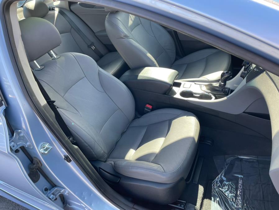 Used Hyundai Sonata Hybrid Limited 2015 | Green Light Auto Wholesale. Daly City, California Used Hyundai Sonata Hybrid Limited 2015 | Green Light Auto Wholesale. Daly City, California