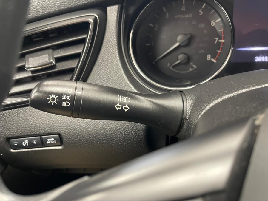 2018 Nissan Rogue Sport 2018.5 AWD S, available for sale in Massapequa Park, New York | Power Motors East. Massapequa Park, New York 2018 Nissan Rogue Sport 2018.5 AWD S, available for sale in Massapequa Park, New York | Power Motors East. Massapequa Park, New York