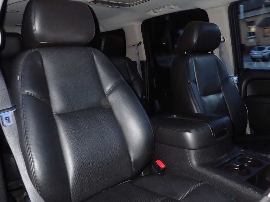 Used GMC Yukon XL 4WD 4dr 1500 SLT 2011 | Eagleville Motors. Storrs, Connecticut Used GMC Yukon XL 4WD 4dr 1500 SLT 2011 | Eagleville Motors. Storrs, Connecticut