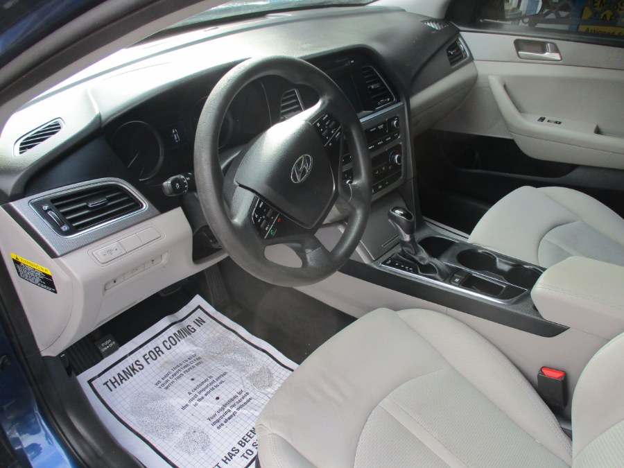 Used Hyundai Sonata SE 2016 | Cos Central Auto. Meriden, Connecticut Used Hyundai Sonata SE 2016 | Cos Central Auto. Meriden, Connecticut