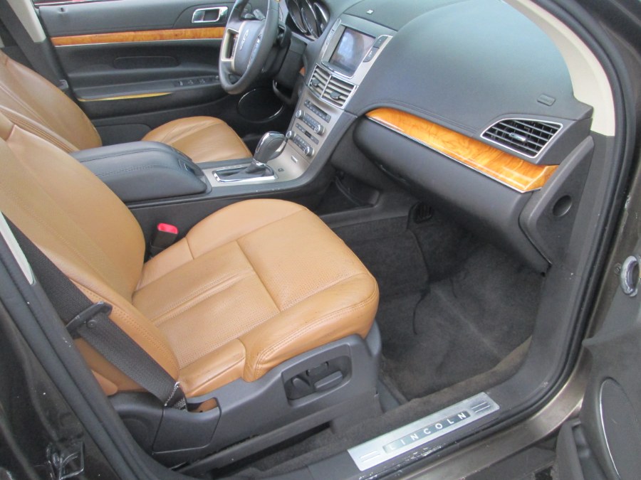 2011 Lincoln MKT 4dr Wgn 3.5L AWD w/EcoBoost, available for sale in Levittown, Pennsylvania | Levittown Auto. Levittown, Pennsylvania 2011 Lincoln MKT 4dr Wgn 3.5L AWD w/EcoBoost, available for sale in Levittown, Pennsylvania | Levittown Auto. Levittown, Pennsylvania