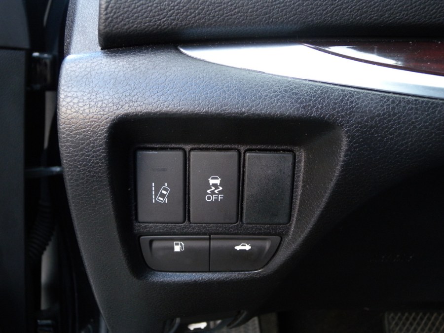 2015 Acura TLX 4dr Sdn FWD V6 Tech, available for sale in Brooklyn, New York | Carsbuck Inc.. Brooklyn, New York 2015 Acura TLX 4dr Sdn FWD V6 Tech, available for sale in Brooklyn, New York | Carsbuck Inc.. Brooklyn, New York