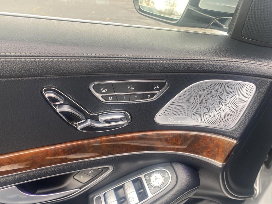 Used Mercedes-Benz S-Class 4dr Sdn S 550 4MATIC 2015 | Newfield Auto Sales. Middletown, Connecticut Used Mercedes-Benz S-Class 4dr Sdn S 550 4MATIC 2015 | Newfield Auto Sales. Middletown, Connecticut