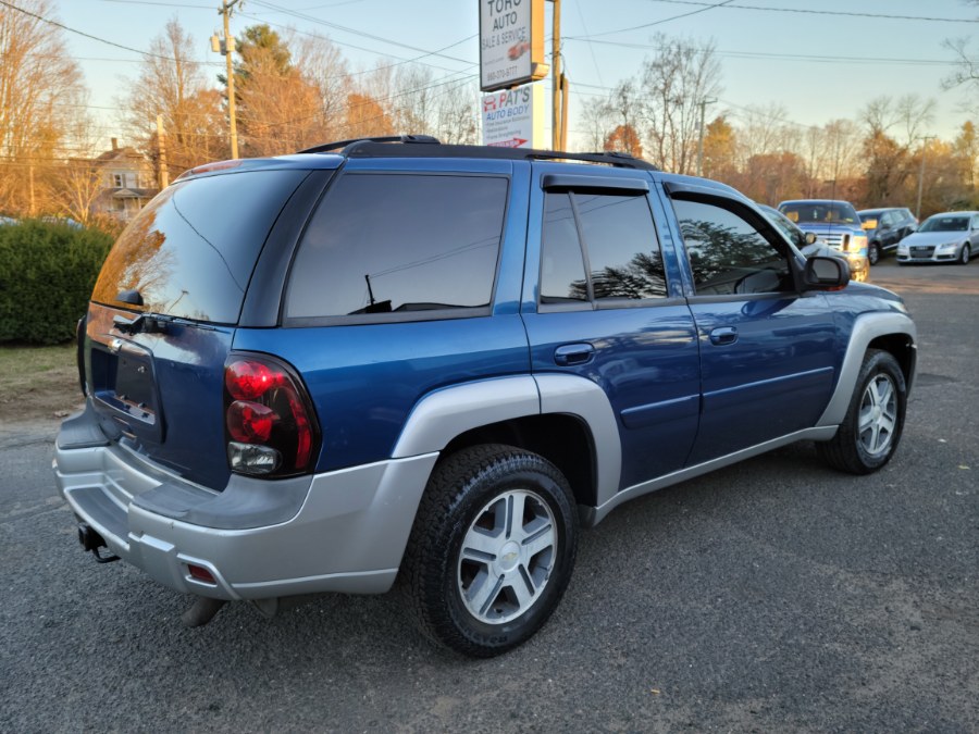 2005 Chevrolet TrailBlazer LT 4WD Leather & Sunroof, available for sale in East Windsor, Connecticut | Toro Auto. East Windsor, Connecticut 2005 Chevrolet TrailBlazer LT 4WD Leather & Sunroof, available for sale in East Windsor, Connecticut | Toro Auto. East Windsor, Connecticut