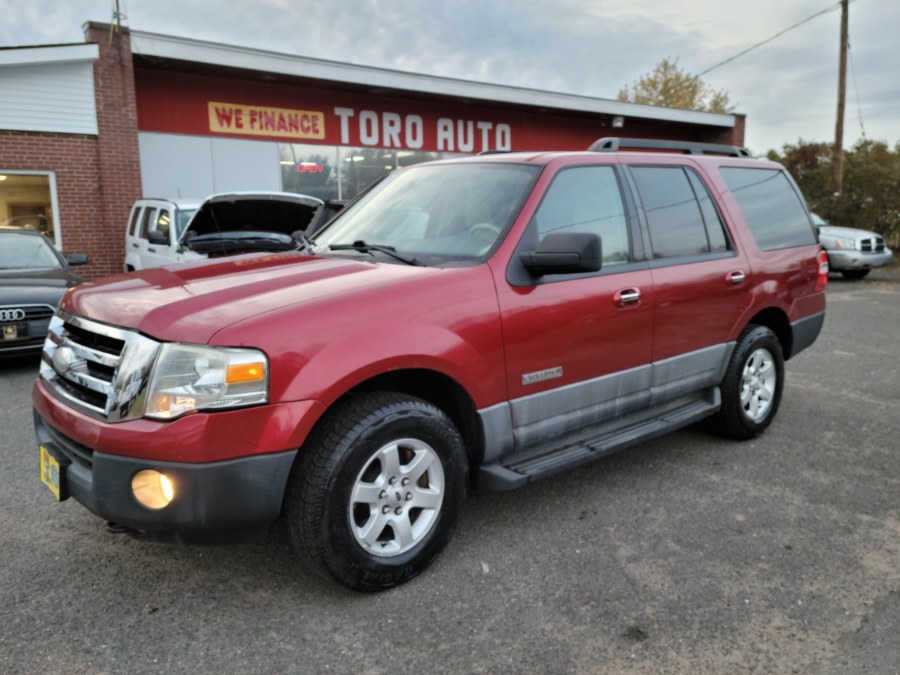 2007 Ford Expedition 4WD 4dr XLT, available for sale in East Windsor, Connecticut | Toro Auto. East Windsor, Connecticut