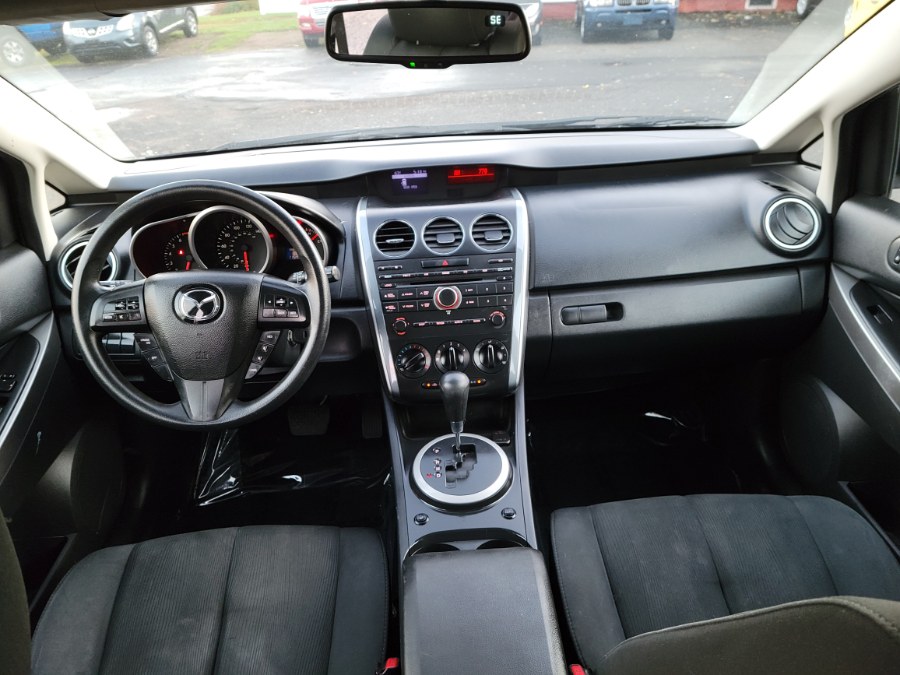 Used Mazda CX-7 4dr i SV 2011 | Toro Auto. East Windsor, Connecticut Used Mazda CX-7 4dr i SV 2011 | Toro Auto. East Windsor, Connecticut